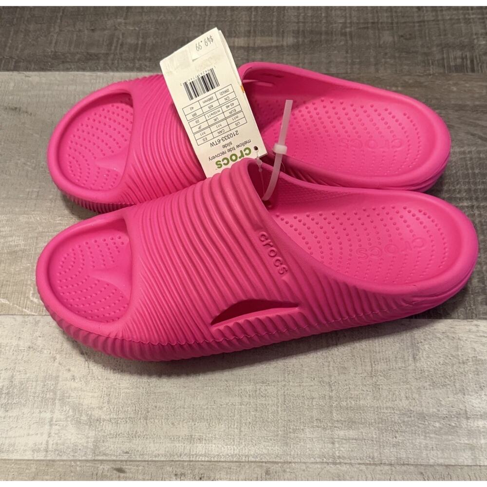 Men’s Crocs Pink Recovery Slide Sandals M11 Arch Support Lightweight New